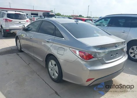 2012 Hyundai Sonata Hybrid from USA, damaged, VIN KMHEC4A45CA042017